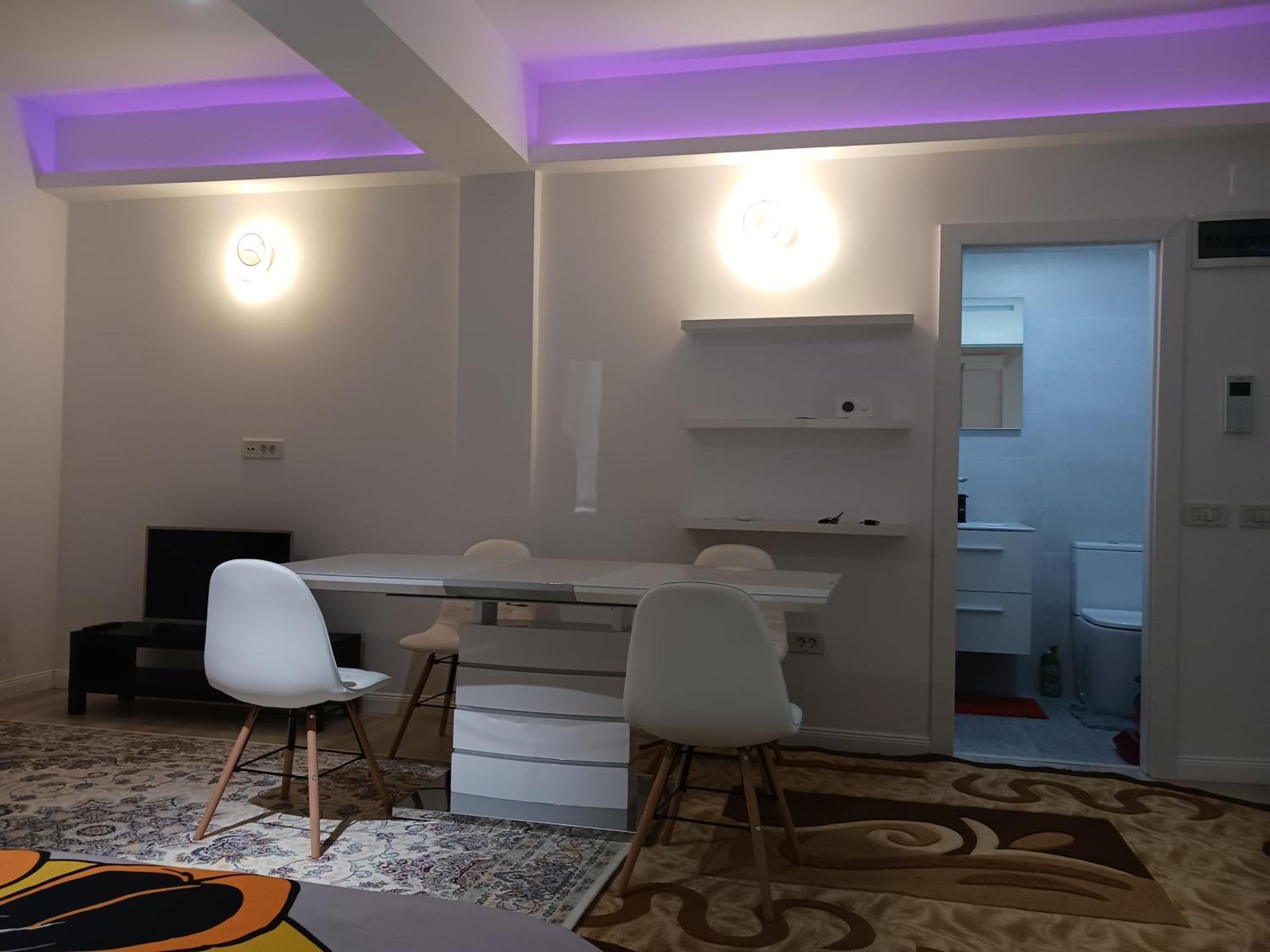 Ferienwohnung Myky Mouse Nu Primesc Santieristi Si Petrecareti Bukarest Exterior foto