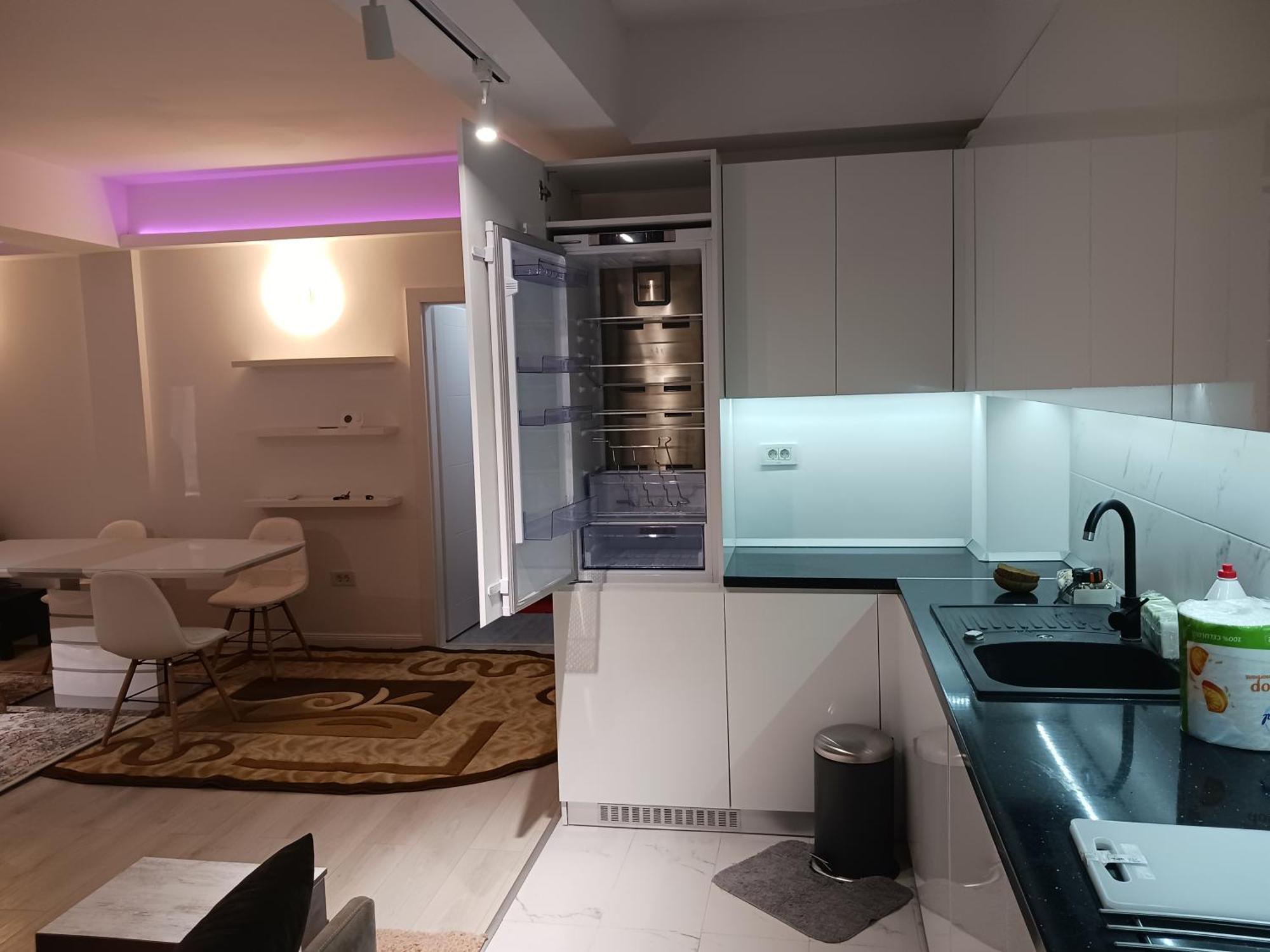 Ferienwohnung Myky Mouse Nu Primesc Santieristi Si Petrecareti Bukarest Exterior foto